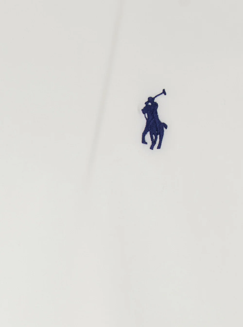 Camisa Branca Slim Fit Polo Ralph Lauren com Gola Botonê e Bordado de Pônei na Frente, Algodão Elástico para Homens Camisa Branca Slim Fit Polo Ralph Lauren com Gola Botonê e Bordado de Pônei na Frente, Algodão Elástico para Homens