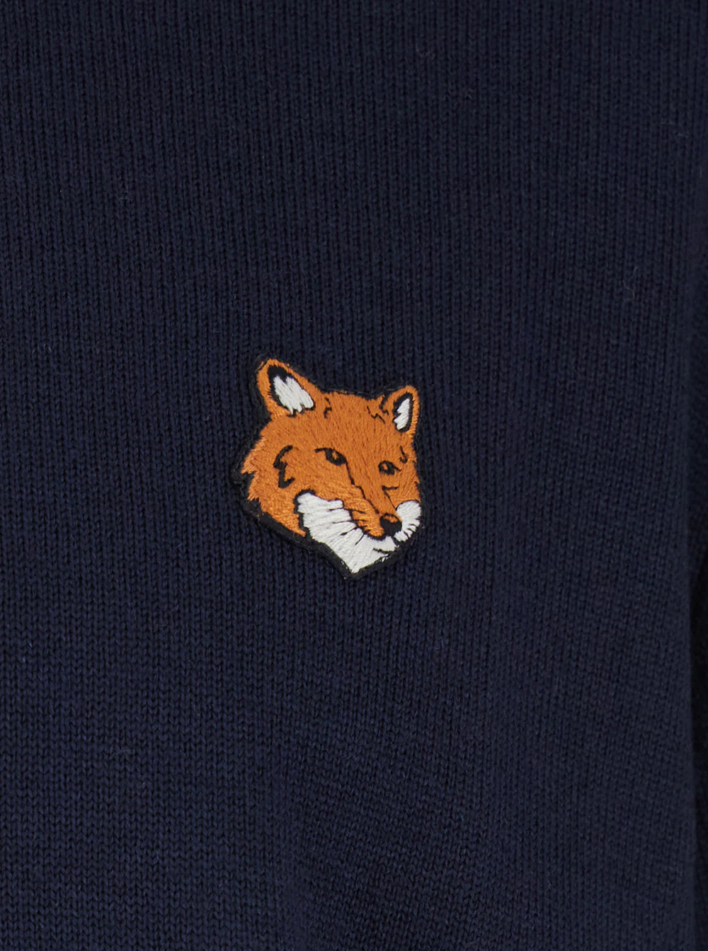 Maison Kitsuné Suéter Azul com Gola Redonda e Patch de Raposa na Frente em Malha de Lã Merino Extrafina