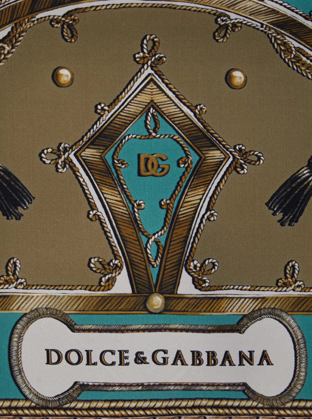 Papel de Seda Verde Dolce & Gabbana com Estampa Total e Letras de Logotipo na Frente para Homens, Foulards