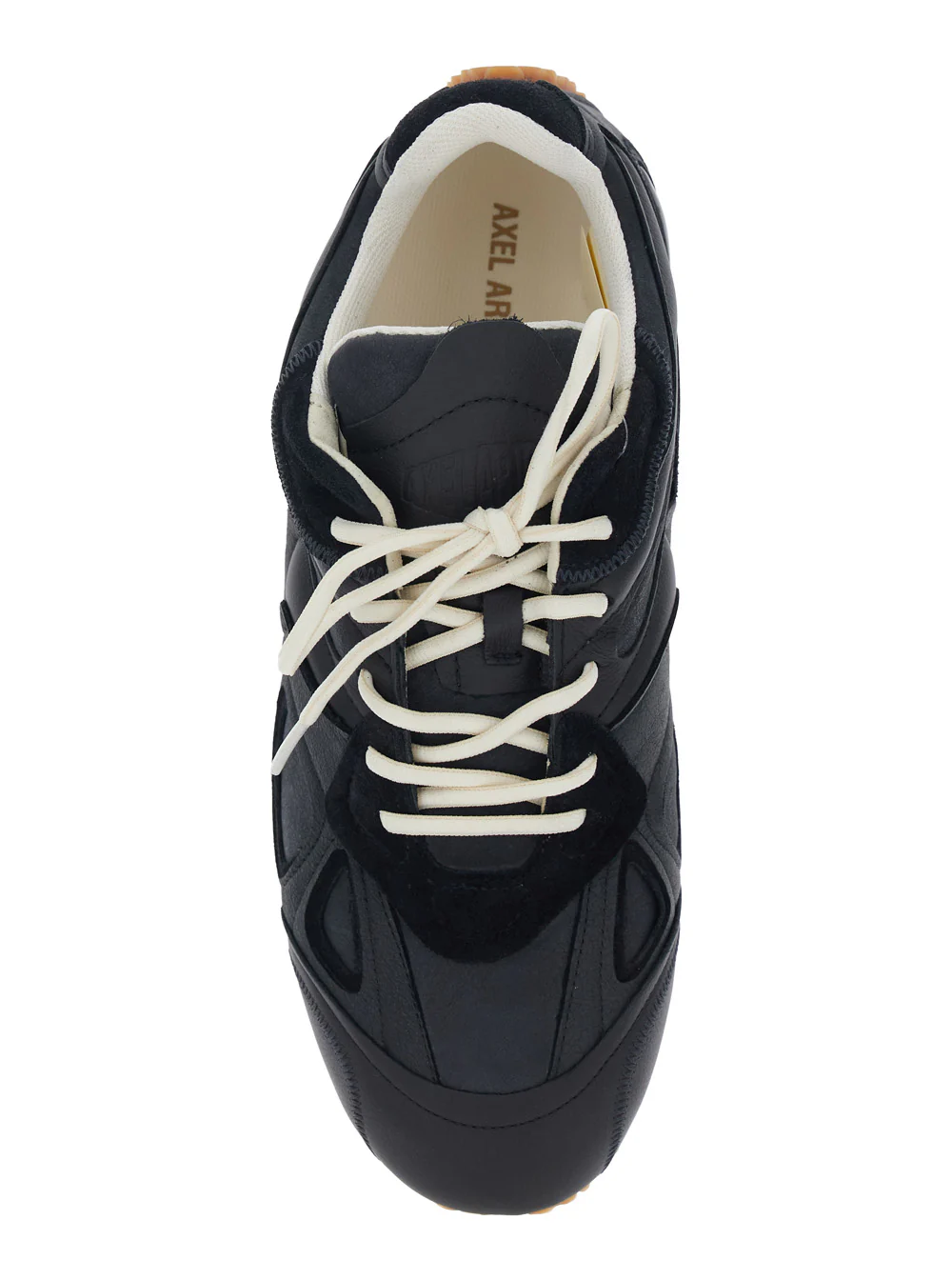 Sapatilhas Axel Arigato Slow Runner com Design em Inserto e Sola Ranhurada em Couro Nubuck Preto para Homens Sapatilhas Axel Arigato Slow Runner com Design em Inserto e Sola Ranhurada em Couro Nubuck Preto para Homens