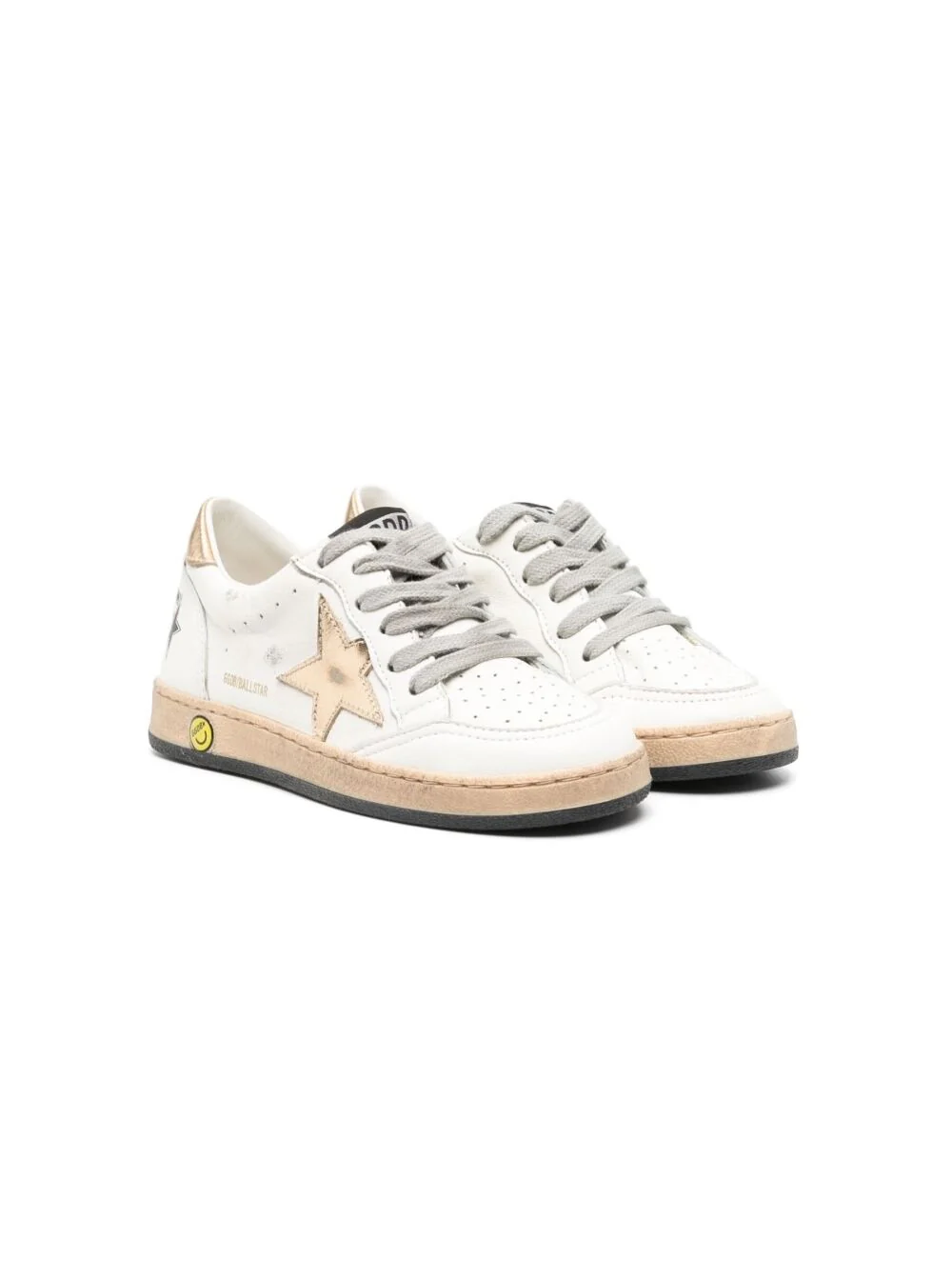 Sapatilha Golden Goose Kids Ballstar Low Top com Patch de Estrela no Lado e Letras Maxi na Parte de Trás em Couro Branco para Crianças de Ovino e Vaca