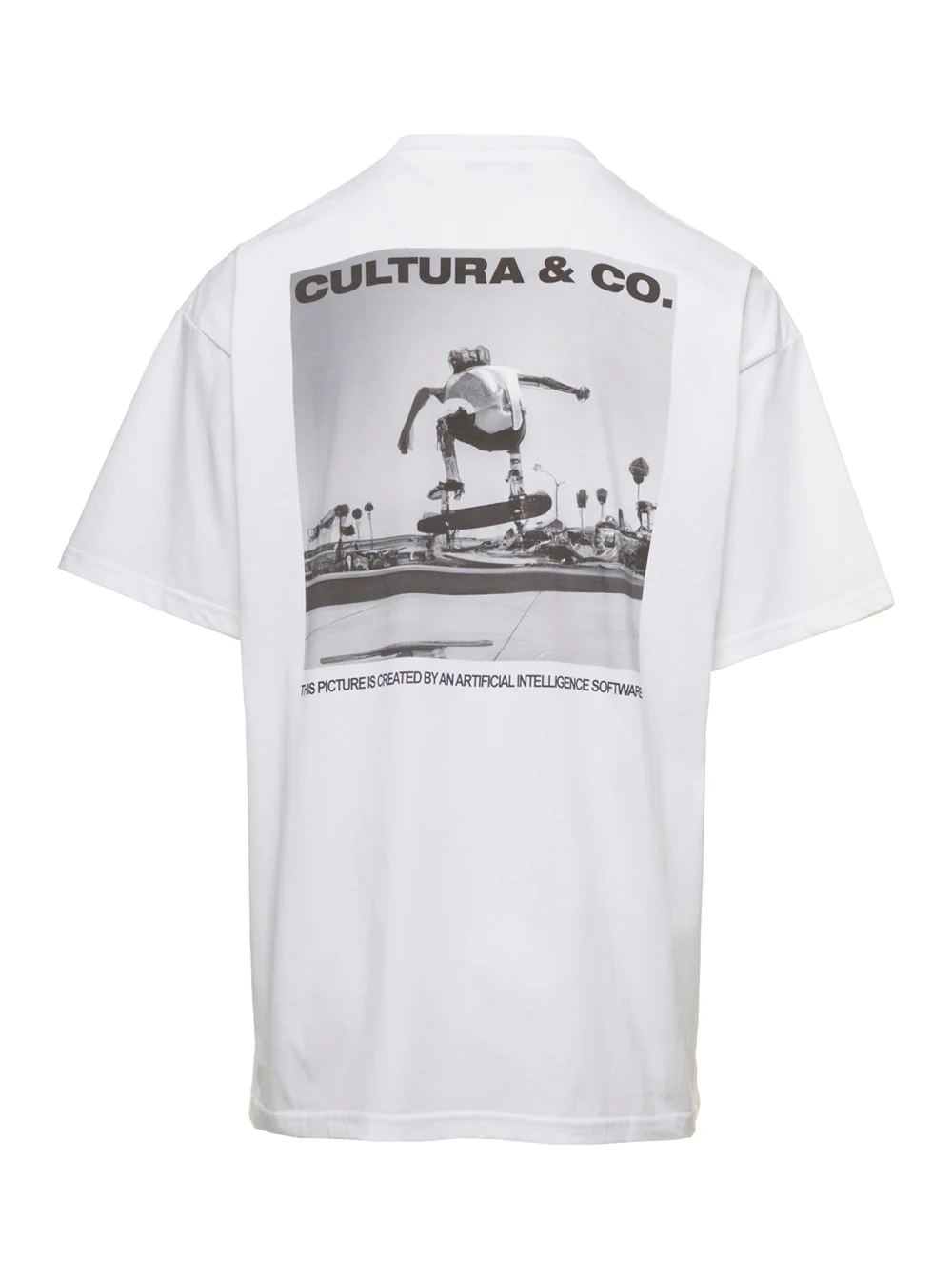 Camiseta de Algodão Branca com Estampa de Skate da Cultura em Camisetas e Polos para Homem Camiseta de Algodão Branca com Estampa de Skate da Cultura em Camisetas e Polos para Homem