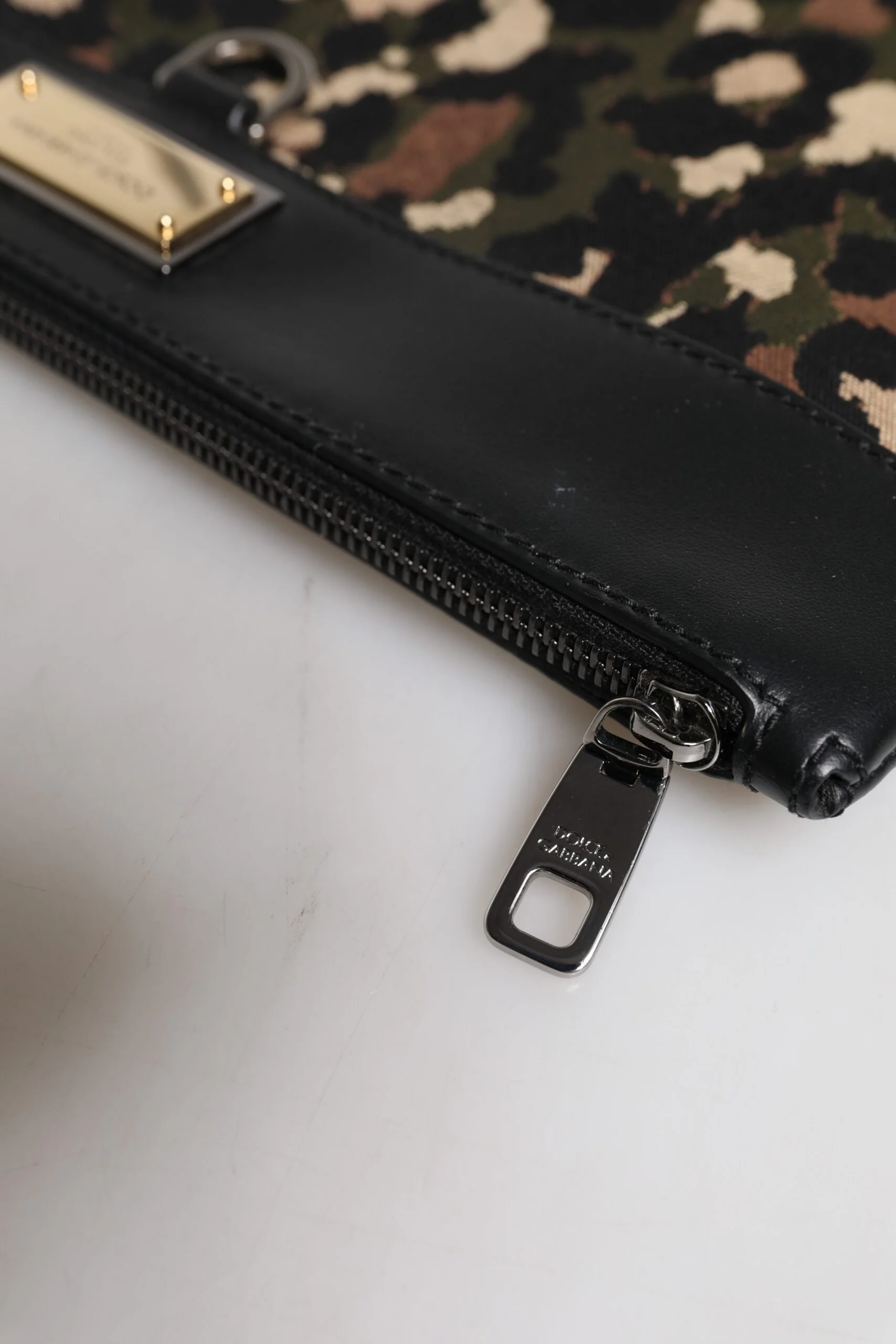 Dolce & Gabbana Multicolor Leopardo Jacquard Estampado Logotipo Placa Bolsa de Algodão